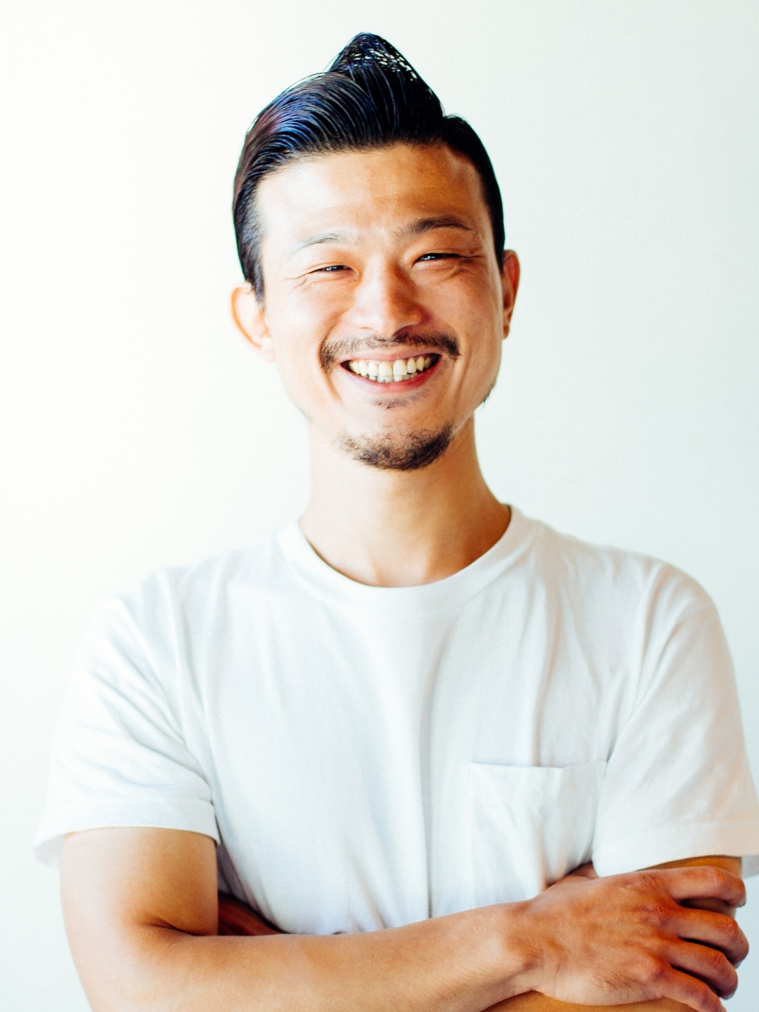 ヘアスタイル「【ヘアアレンジが可愛いヌーディーベージュ】」を担当したスタッフ「YUSUKE YAEGASHI」
