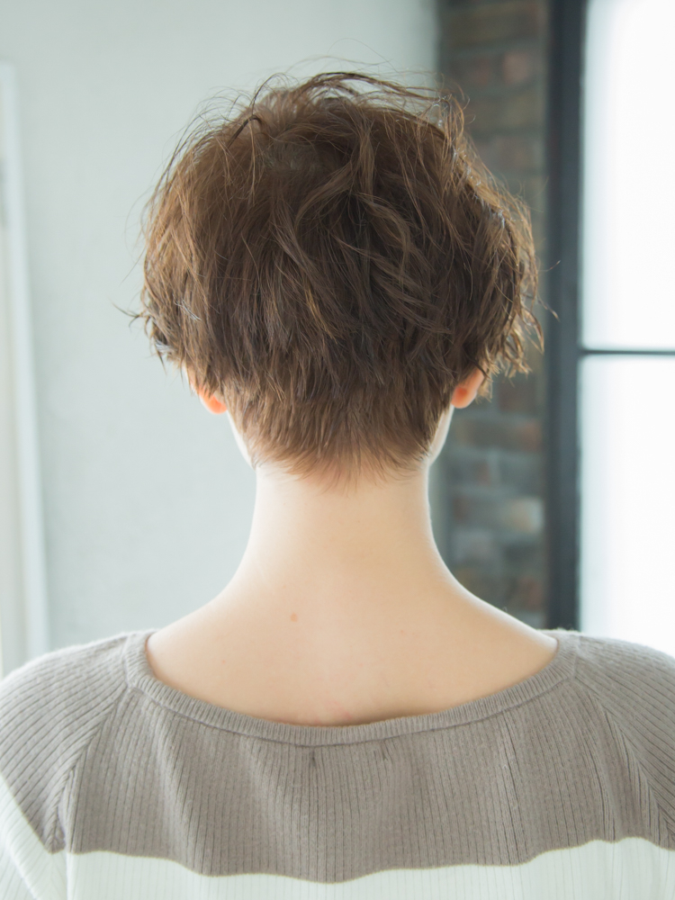 ヘアスタイル「表参道の人気サロンが川越/本川越に初上陸♪」の背面画像